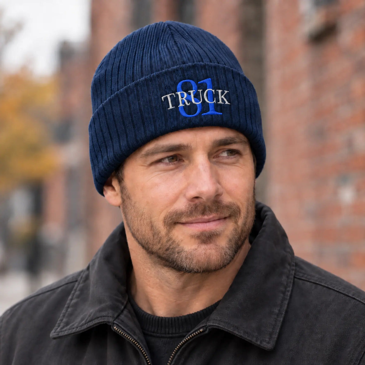 CFD Mütze/Beanie mit Stick Truck 81 Blue Edition