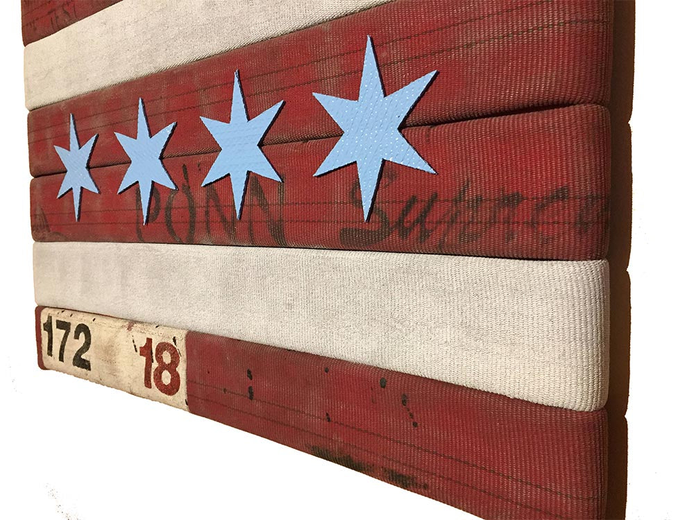 Chicago Flag aus alten CFD Feuerwehrschläuchen