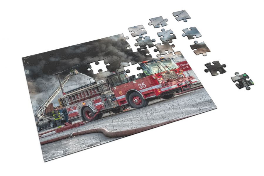Chicago Fire Dept. - Engine 35 Puzzle (88 Teile)